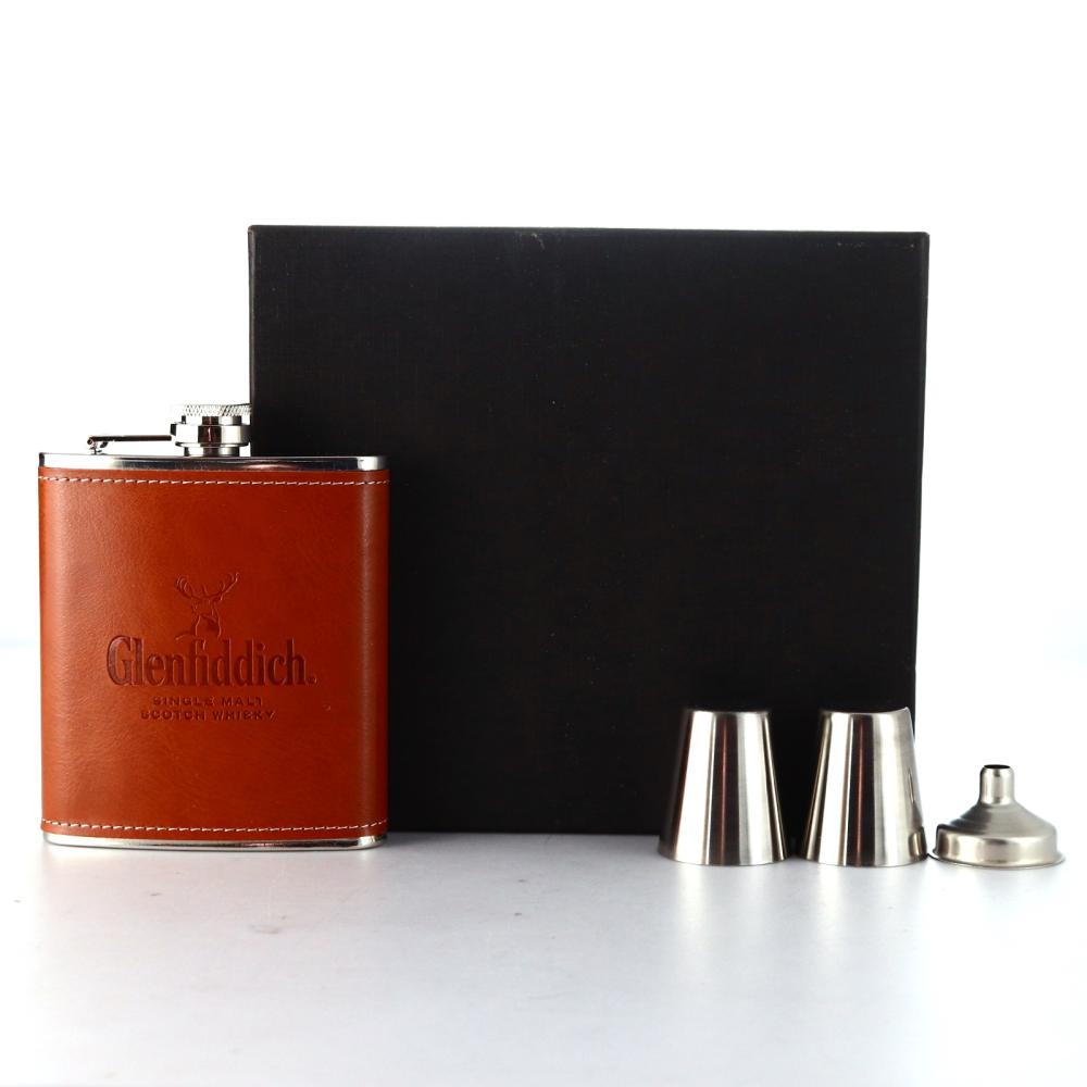 Glenfiddich Hip Flask with Cups