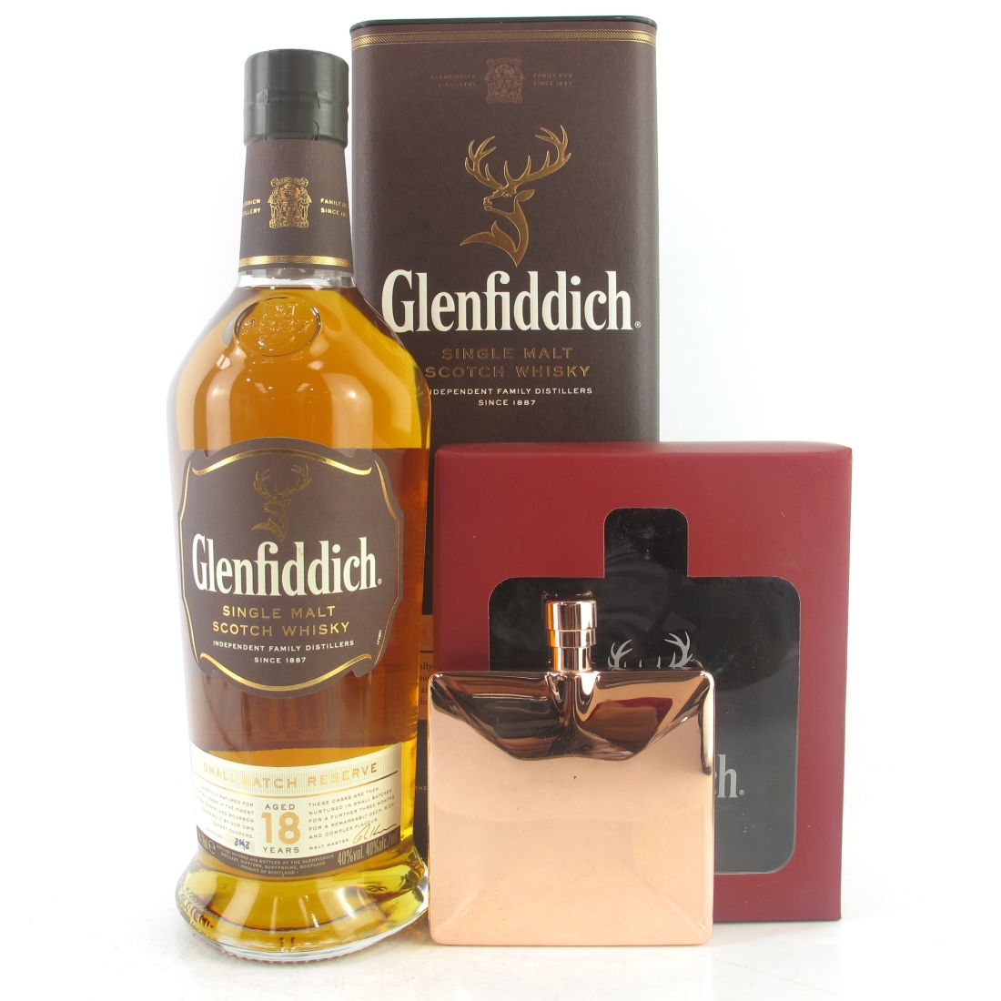 Glenfiddich 18 Year Old Small Batch Reserve / Including Hip Flask
