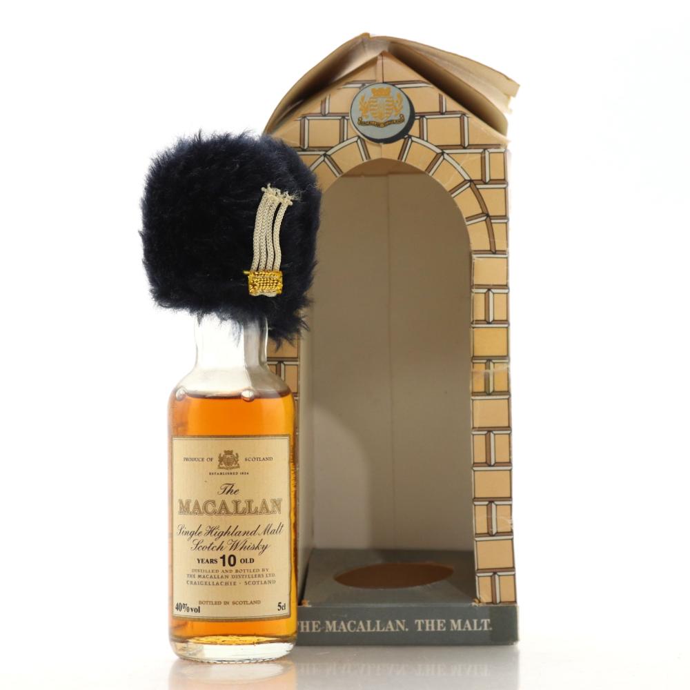 Macallan 10 Year Old Miniature 5cl 1990s / The Queen's Guard