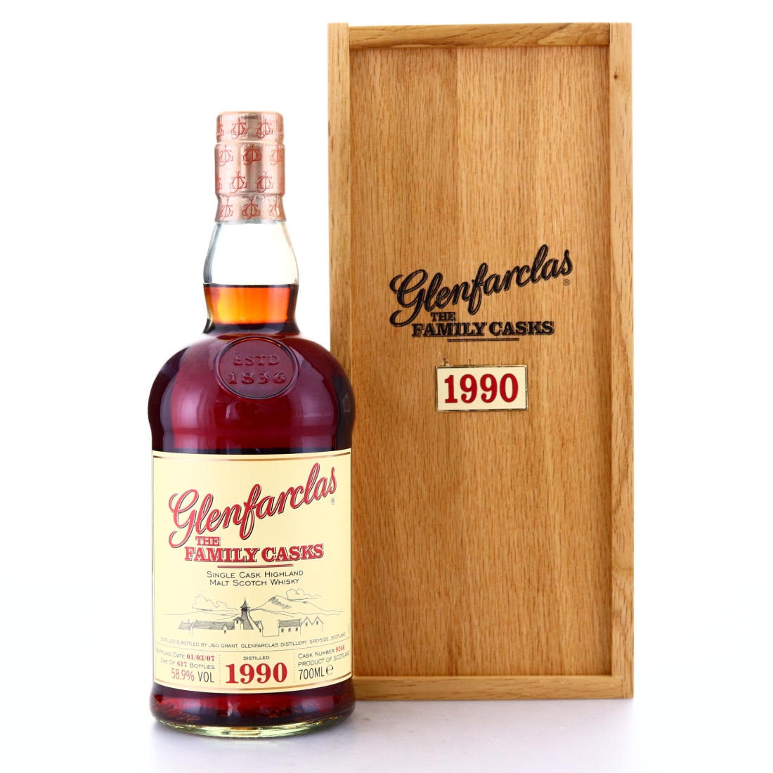Glenfarclas 1990 Family Cask #9246 / 1st Release