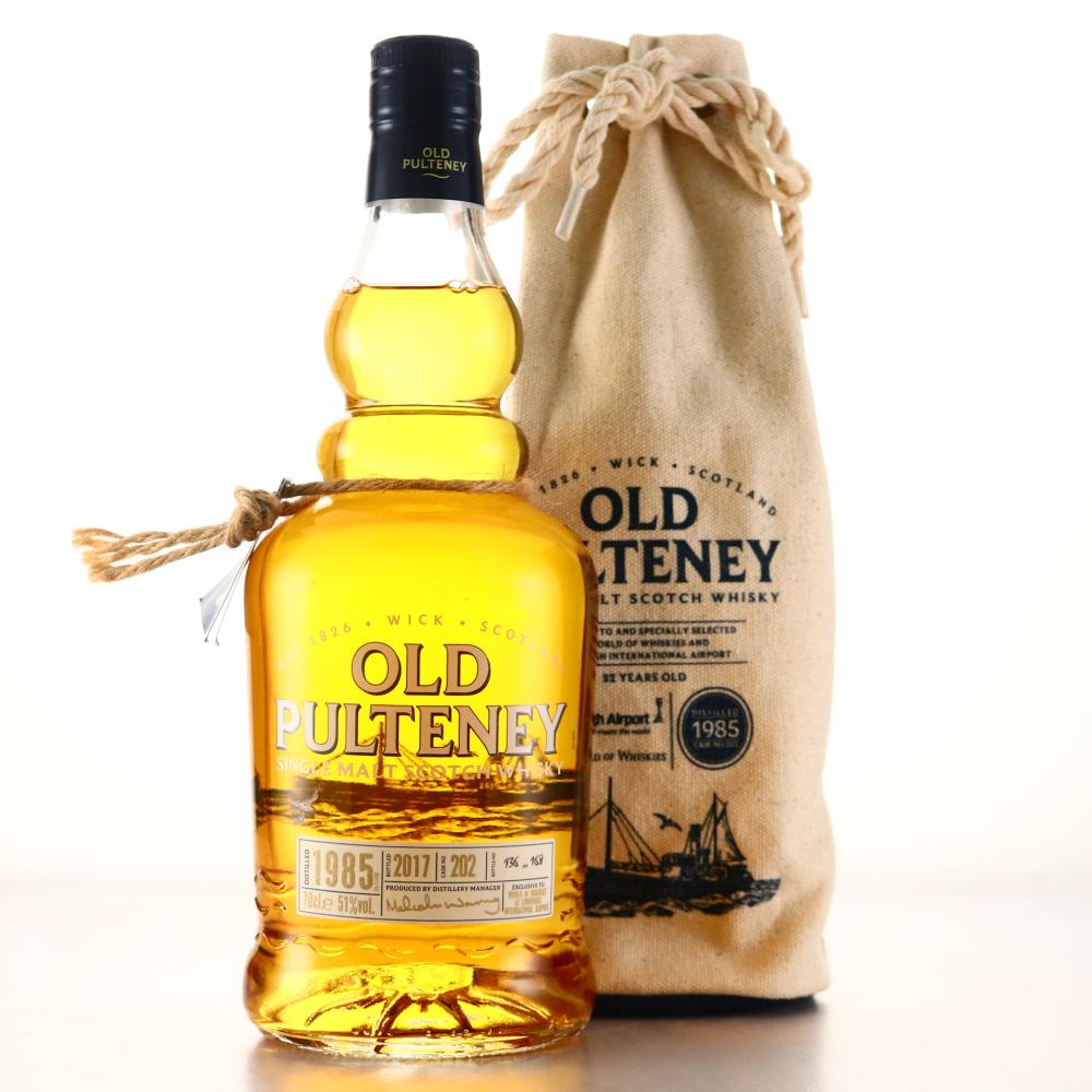Old Pulteney 1985 Single Cask #202 / Edinburgh Airport World of Whiskies