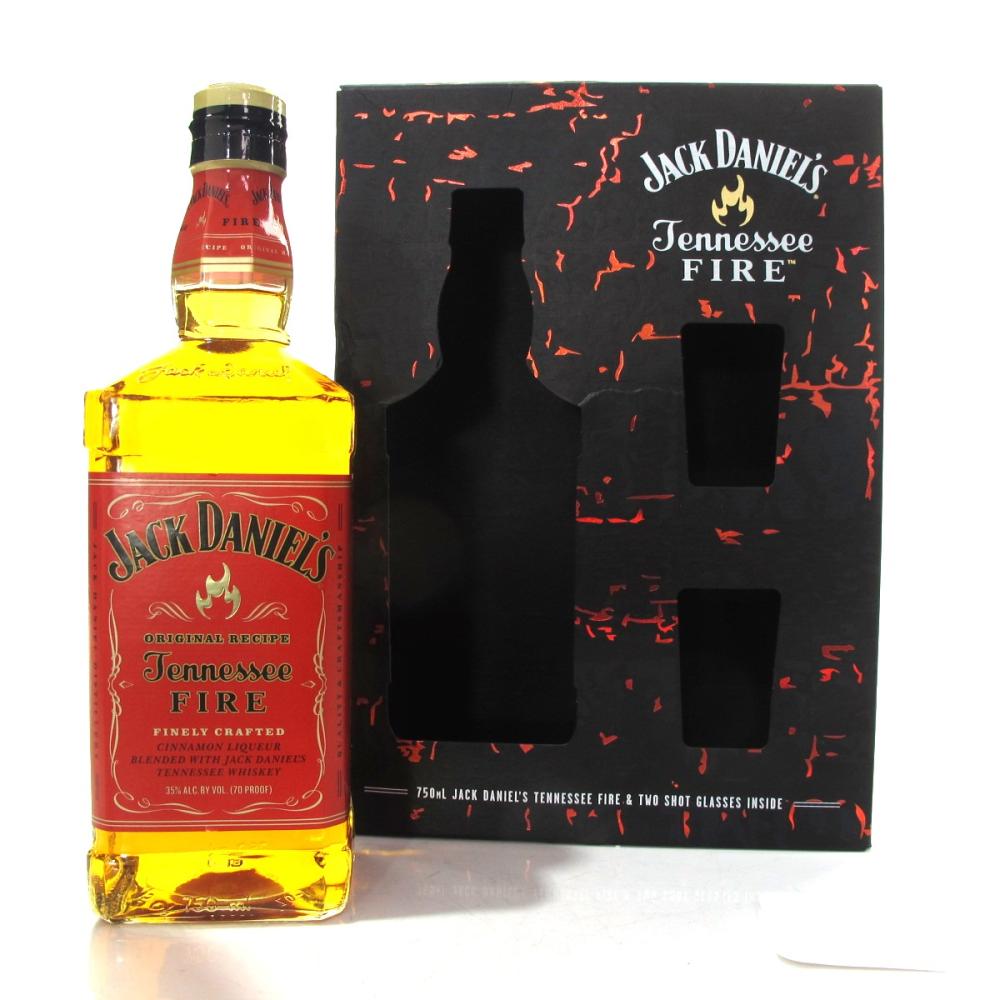 Jack Daniel's Tennessee Fire Gift Set / Including 2 Shot Glasses