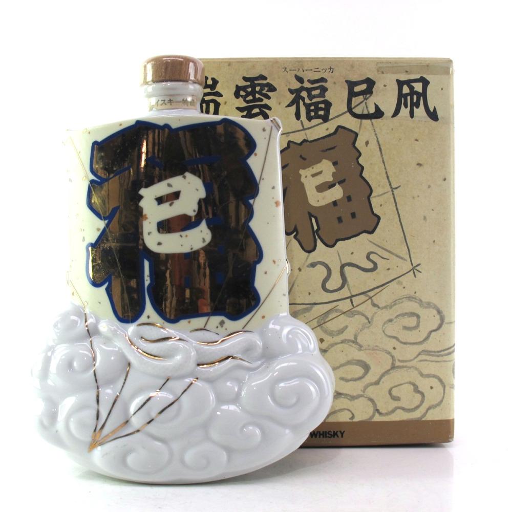 Nikka Super Whisky / Ceramic Cloud Decanter 60cl