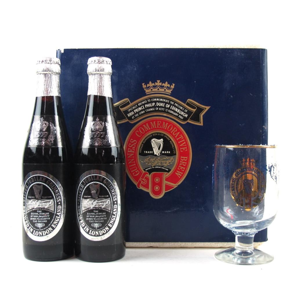 Guinness 1977 Silver Jubilee Gift Set / Including Glass
