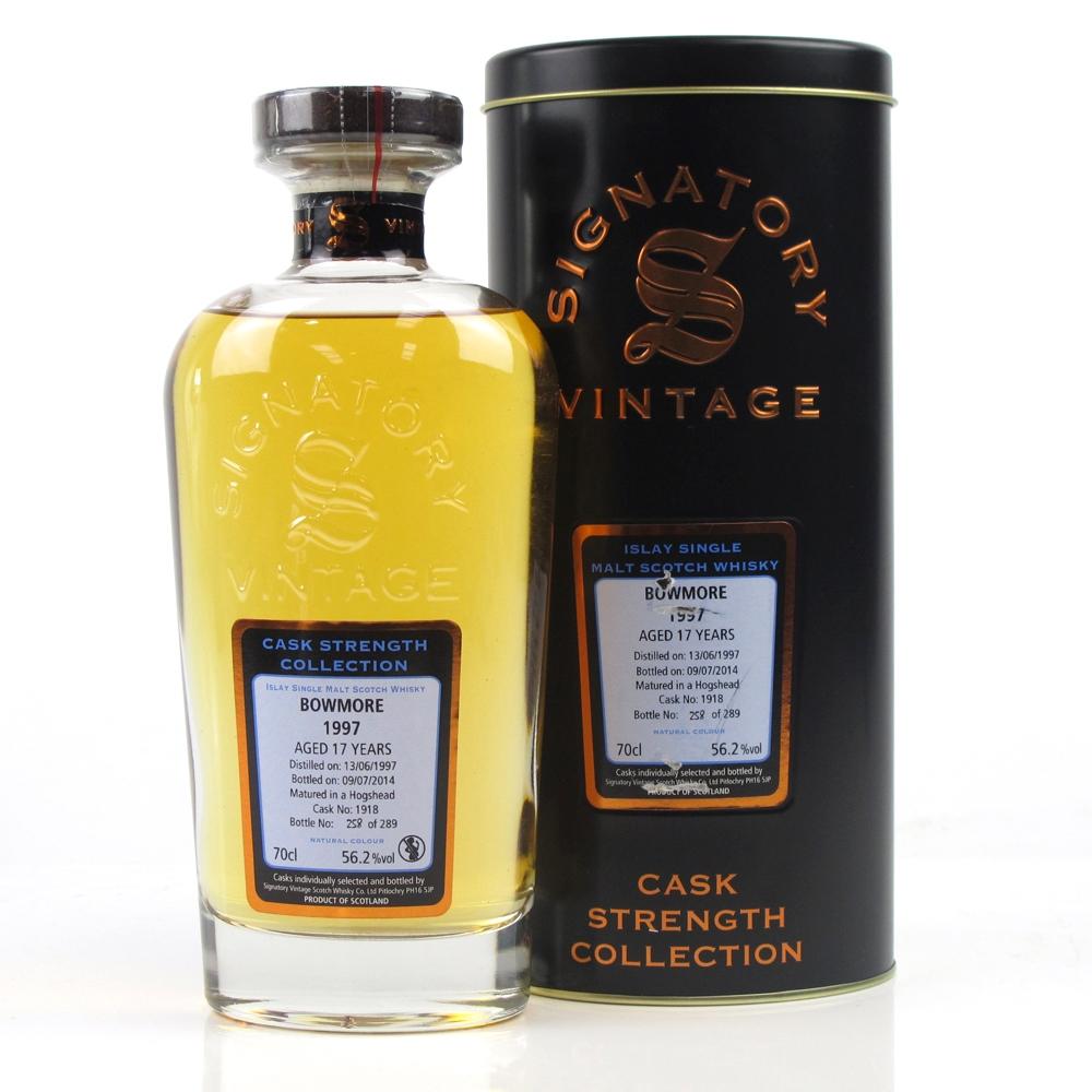 Bowmore 1997 Signatory Vintage 17 Year Old / Cask Strength