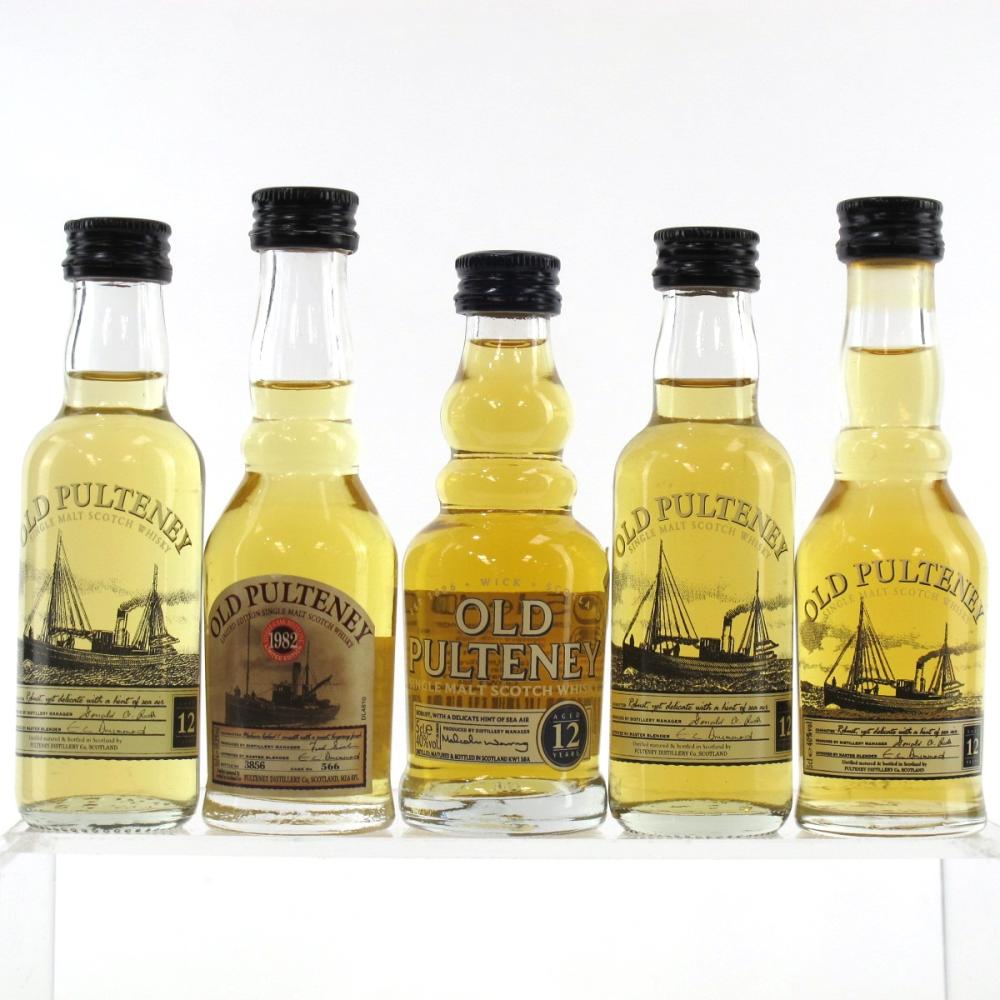 Old Pulteney Miniature Selection 5 x 5cl / Including 1982