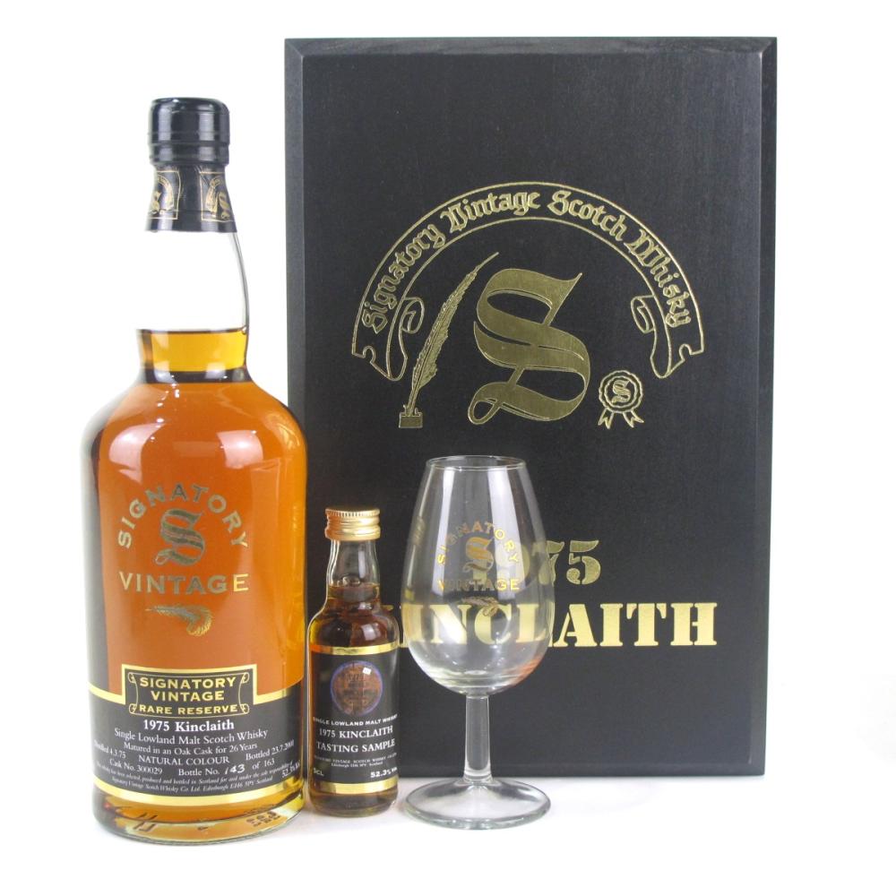 Kinclaith 1975 Signatory Vintage 26 Year Old / Including 5cl and Glass