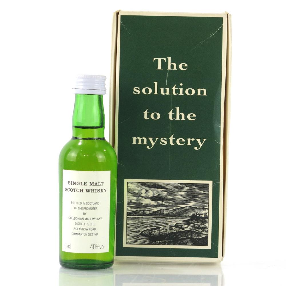 Laphroaig 10 Year Old Miniature 5cl 1990s / The Solution to the Mystery