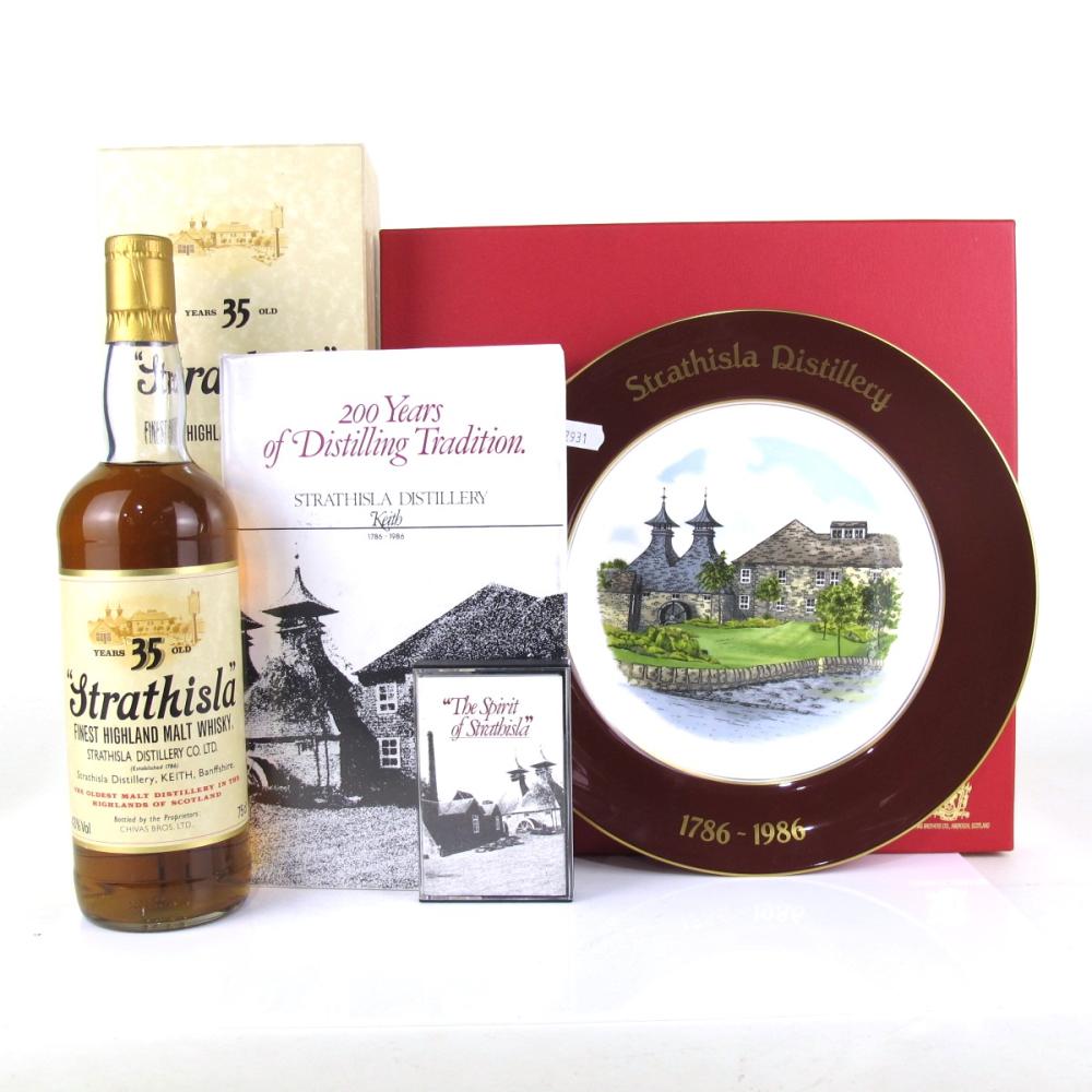 Strathisla 35 Year Old Bicentenary / Including Spode Plate and Bag