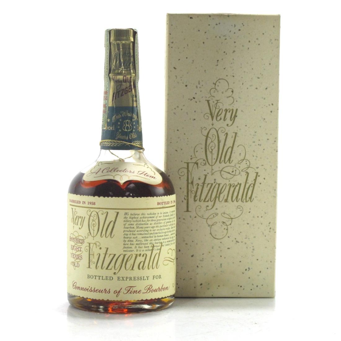 Very Old Fitzgerald 1958 Bonded 8 Year Old 100 Proof Half Pint