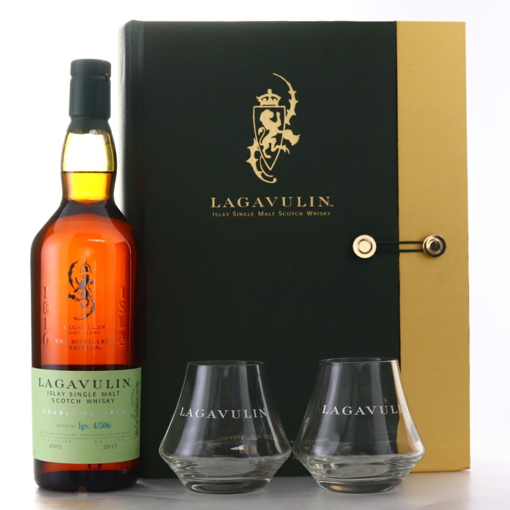 Lagavulin 2001 Distillers Edition Gift Set / Including 2 Tumblers