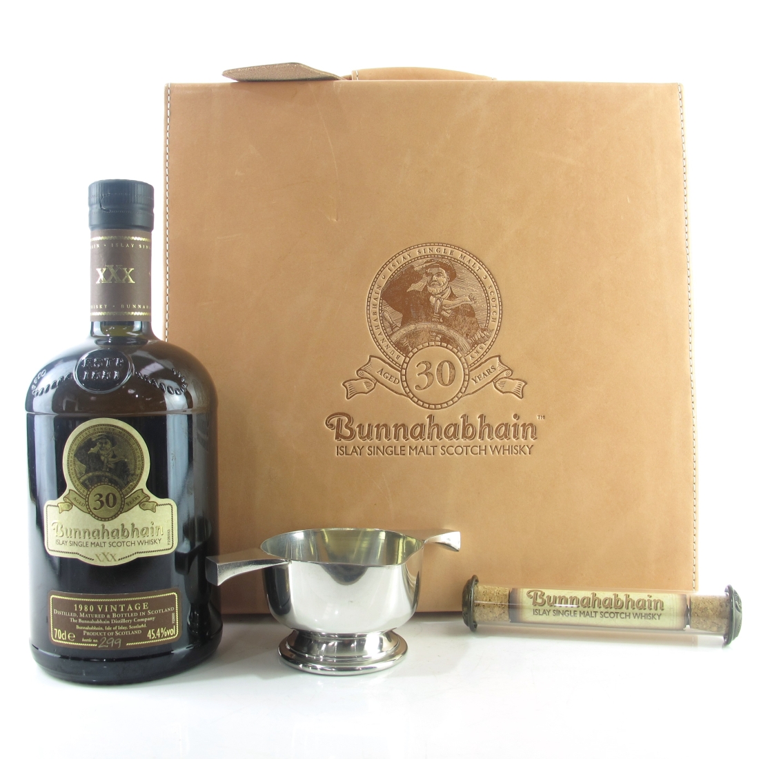 Bunnahabhain 1980 30 Year Old / Presentation Case