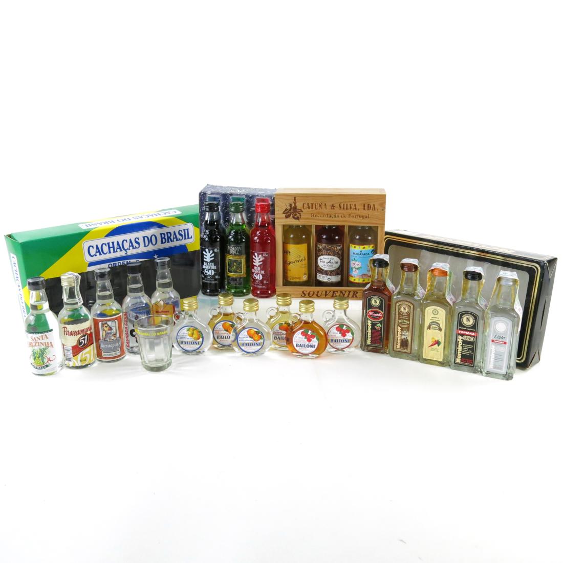 Miscellaneous Miniature Spirits Gift packs Whisky | Whisky Auctioneer