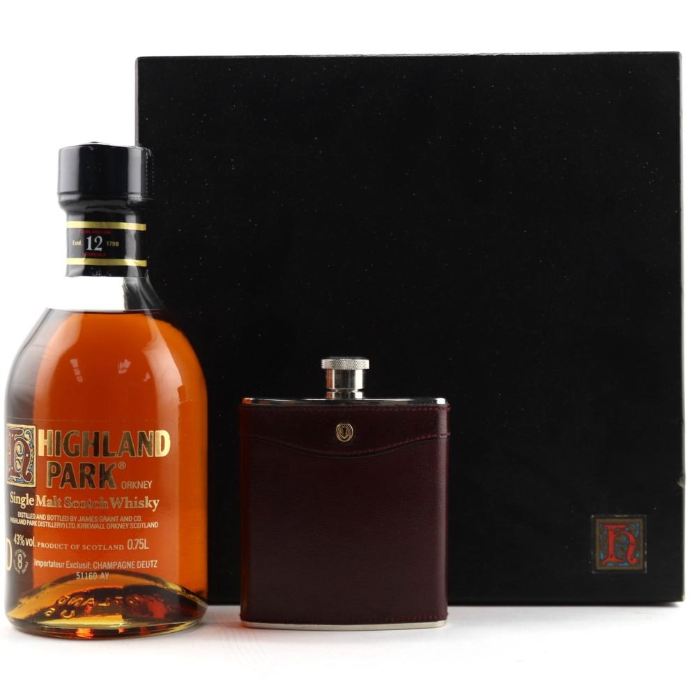 Highland Park 12 Year Old 1980s Gift Set / including Flask