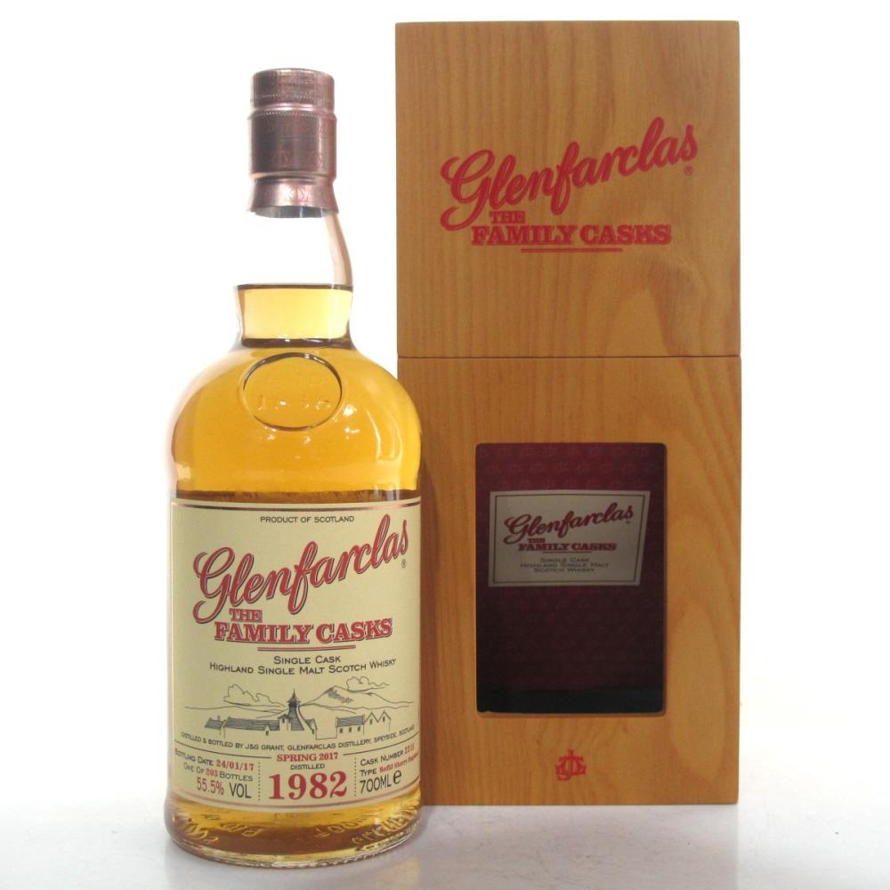Glenfarclas 1982 Family Cask #2215 / Spring 2017