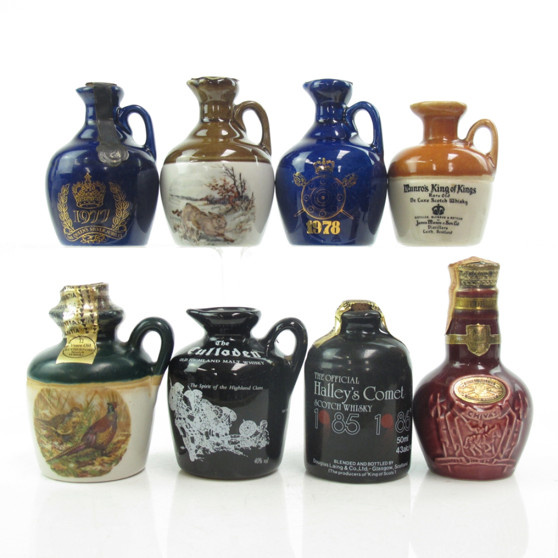Miniature Decanter Selection 8 x 5cl / Including Chivas Royal Salute