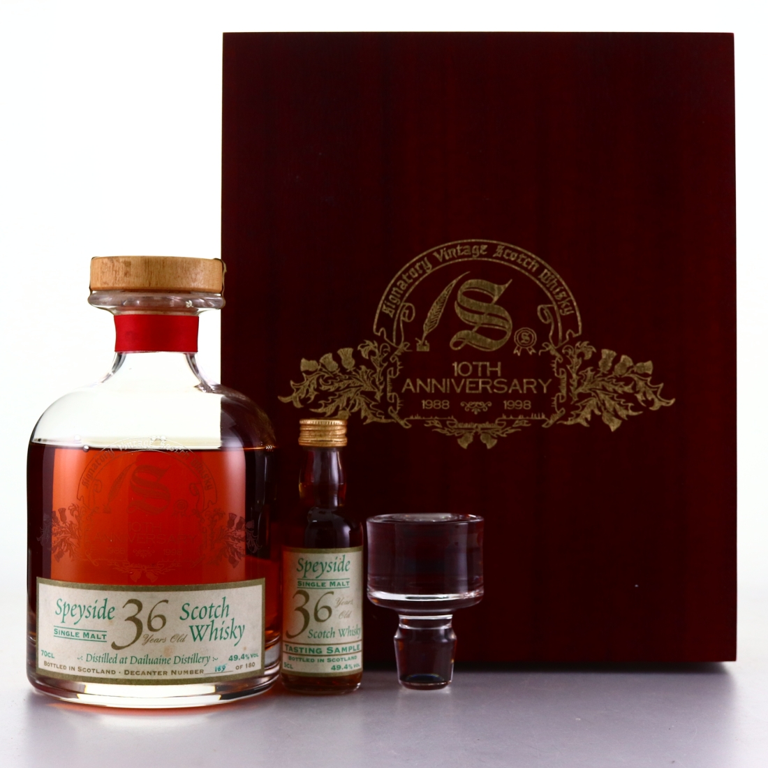 Dailuaine 1962 Signatory Vintage 36 Year Old Decanter / 10th Anniversary with Miniature