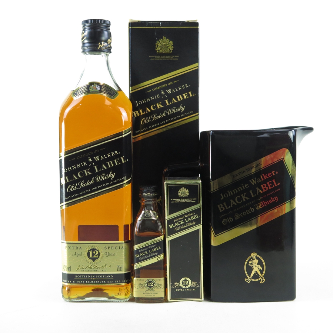 Johnnie Walker Black Label / Including 5cl Miniature and Water Jug